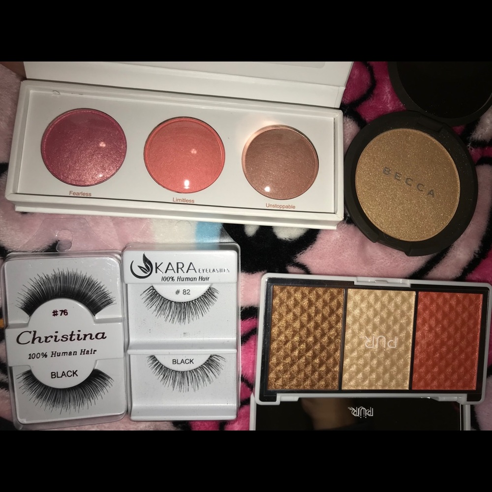 Makeup bundle